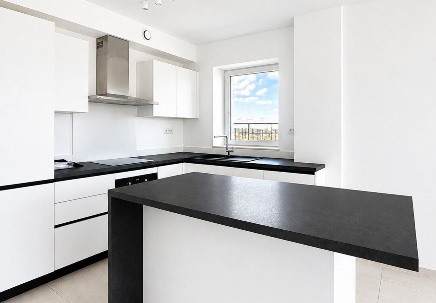 Appartement te koop in Evere