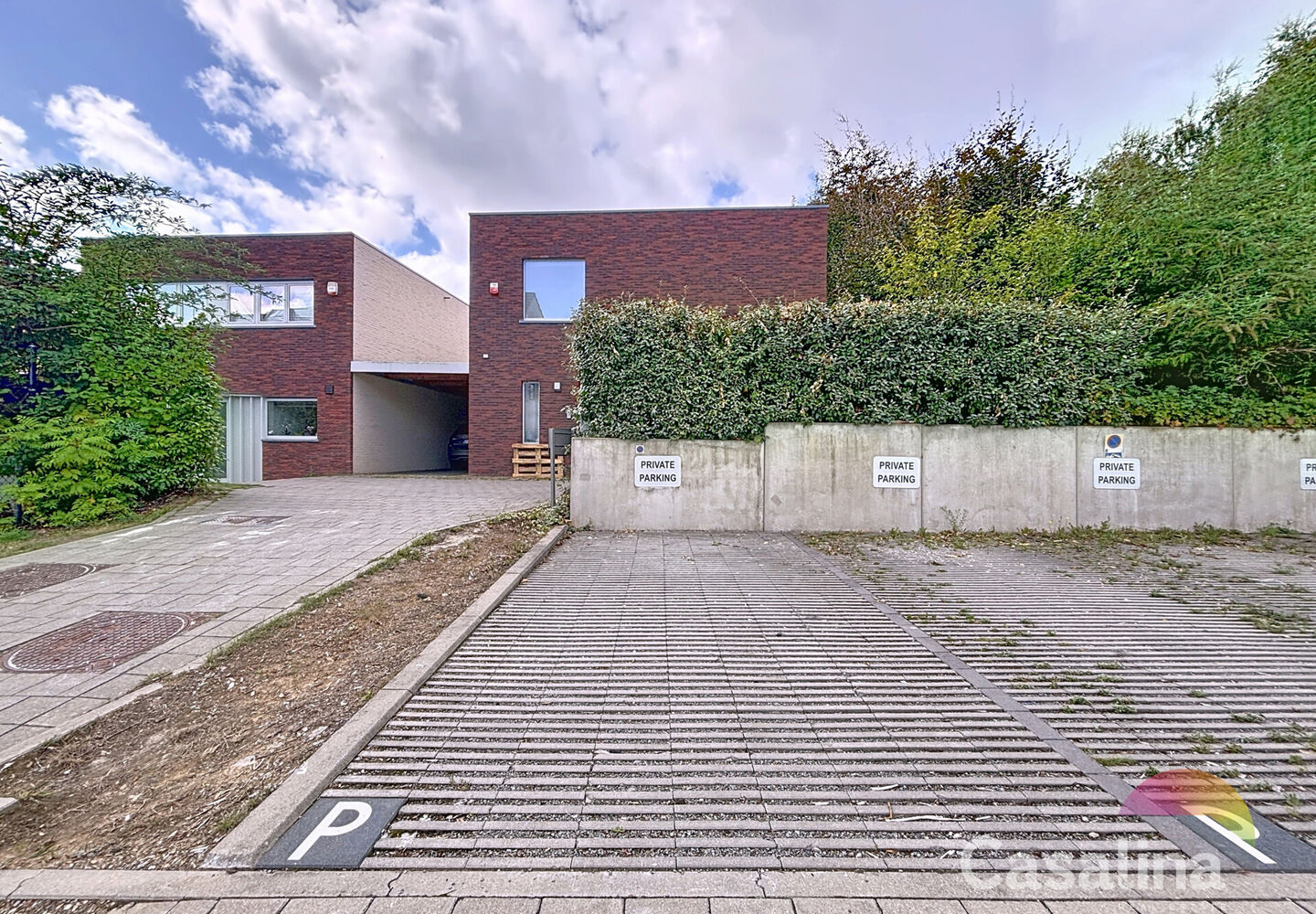 Buitenstaanplaats te koop in Zaventem