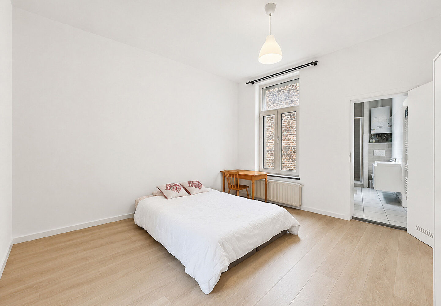 Flat for rent in Schaerbeek