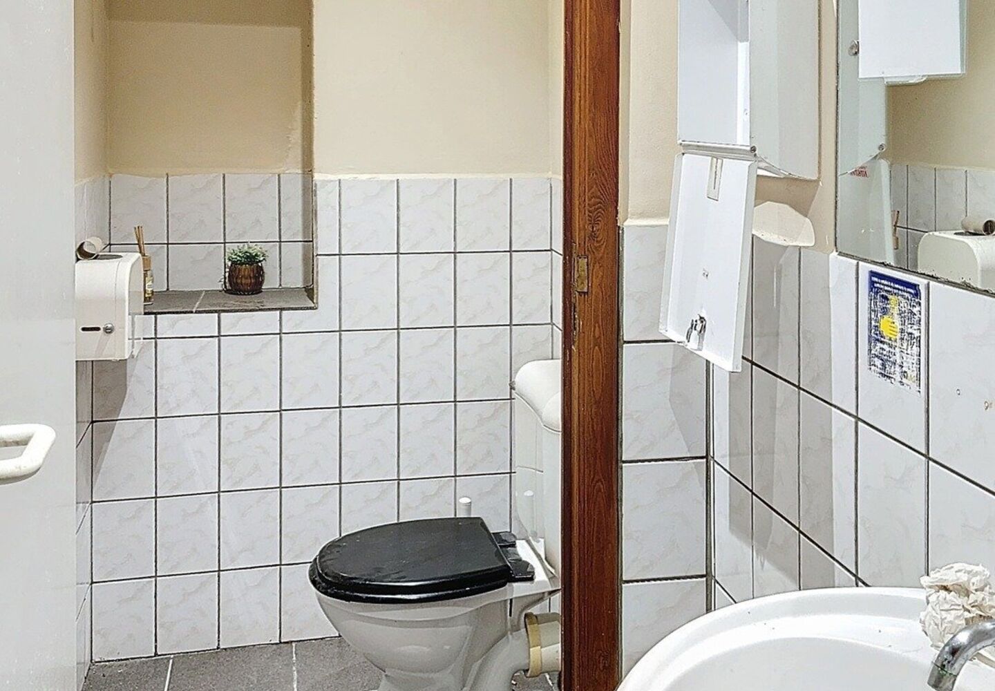 Gebouw voor gemengd gebruik te koop in Etterbeek