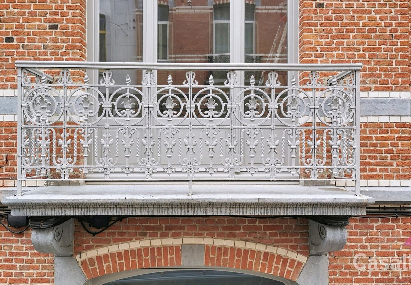 Gelijkvloerse verd. + tuin te koop in Schaarbeek