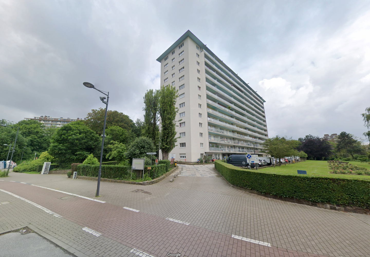 Gesloten garagebox te koop in Evere