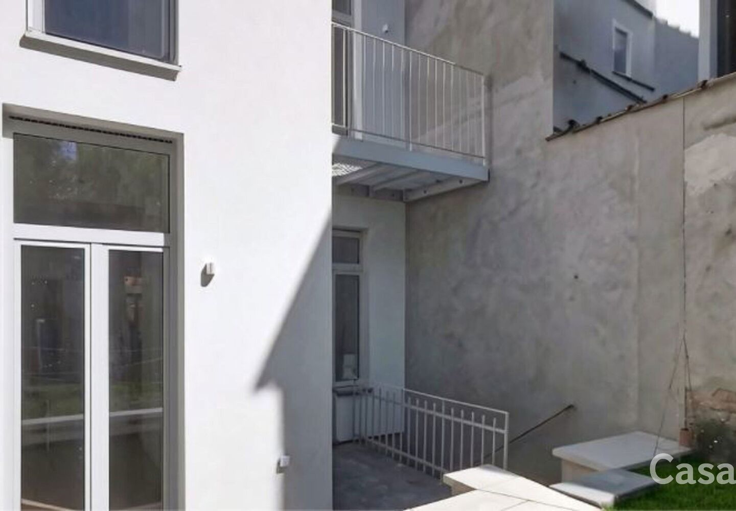 Ground floor with garden for sale in Schaarbeek