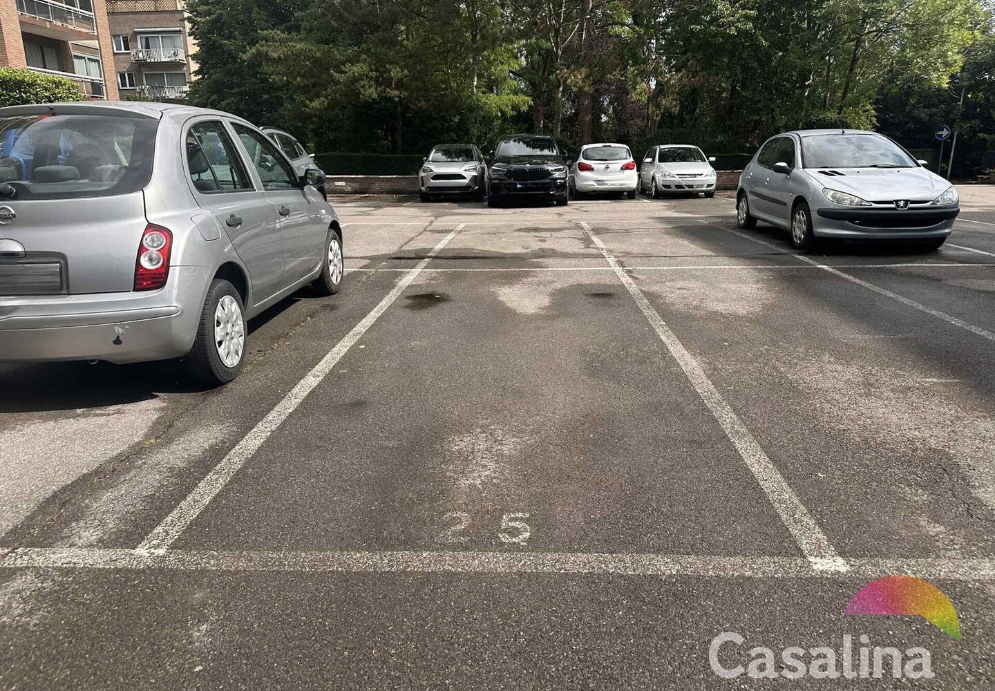 Outside parking for sale in Wezembeek-Oppem