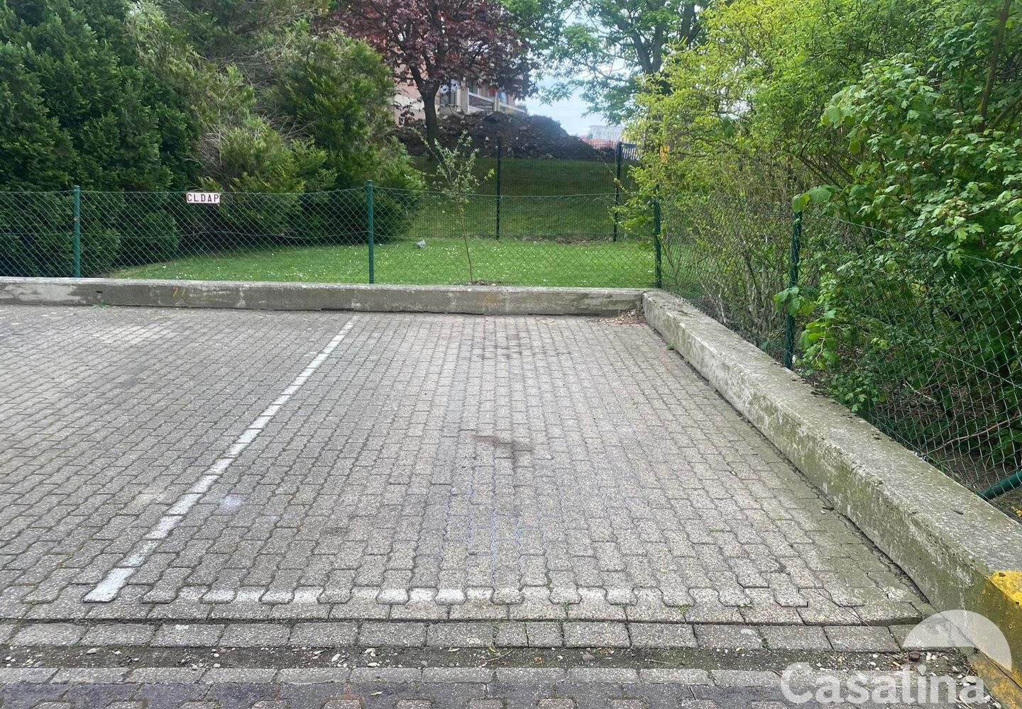 Parking extérieur à louer à Schaerbeek