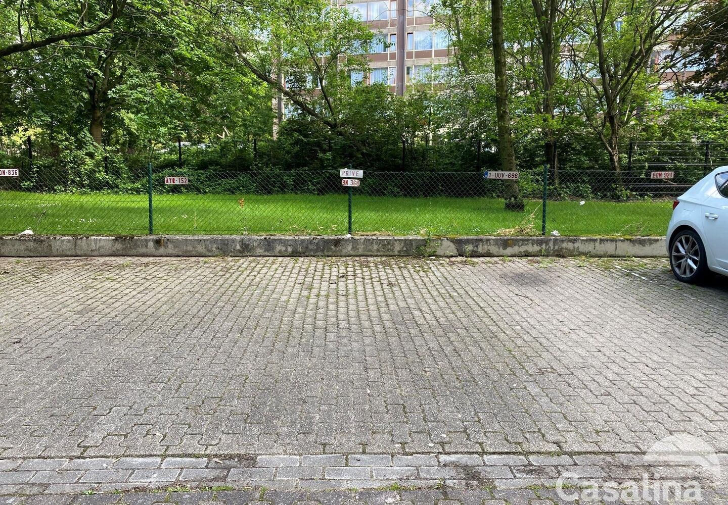 Parking ext&eacute;rieur &agrave; louer &agrave; Schaerbeek