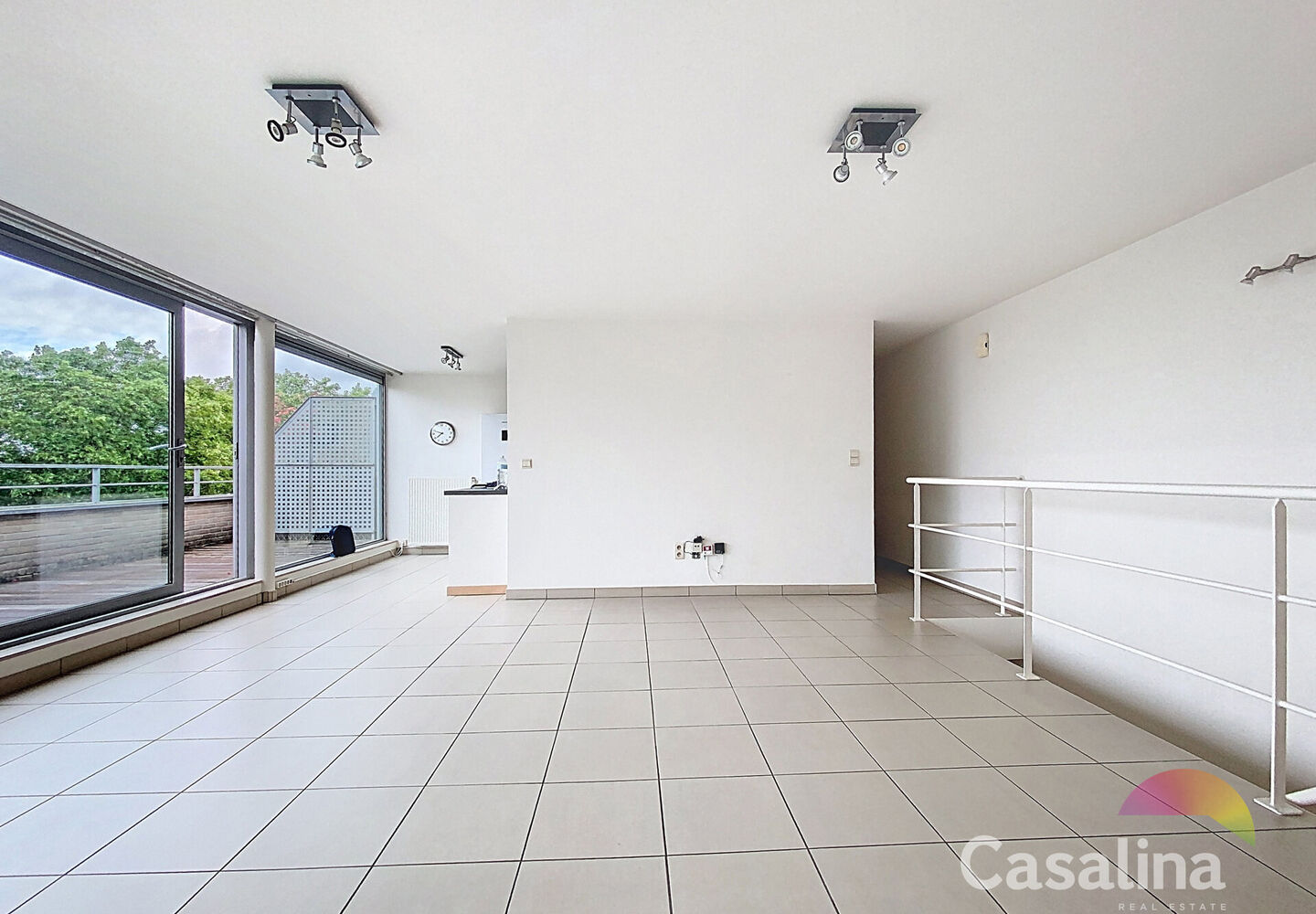 Penthouse for rent in Evere