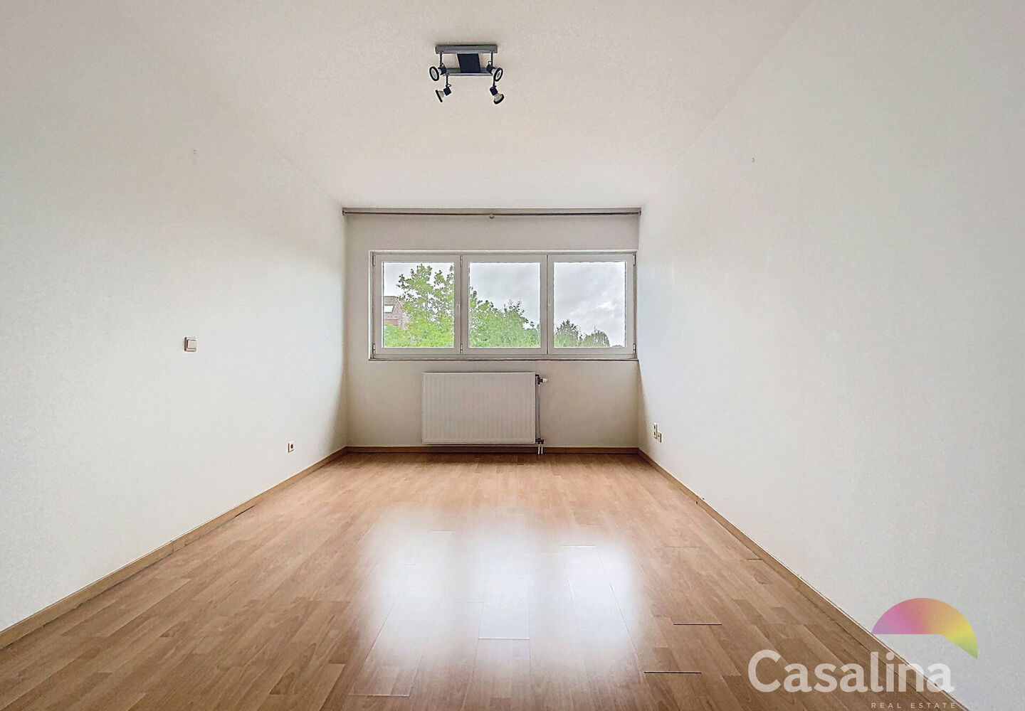 Penthouse for rent in Evere