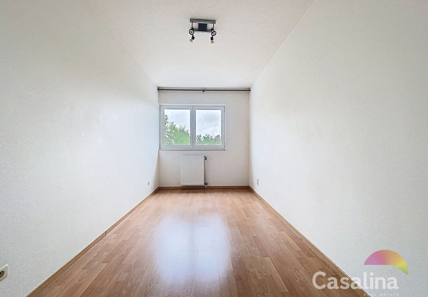 Penthouse for rent in Evere