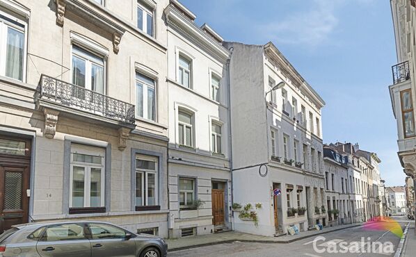 Eengezinswoning te koop in Saint-Josse-ten-Noode - Brussels