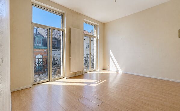 Flat for sale in Elsene