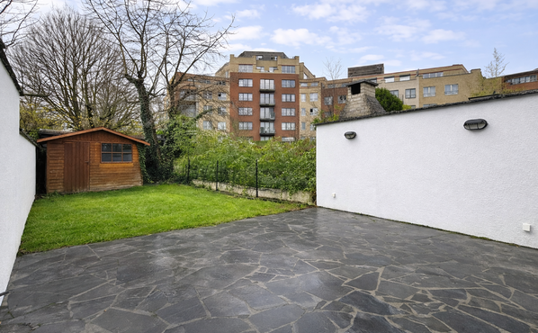 Gelijkvloerse verdieping te huur in Schaerbeek