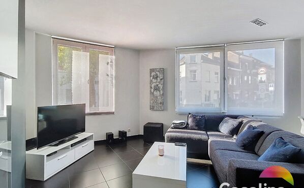 Gelijkvloerse verdieping te koop in Kraainem