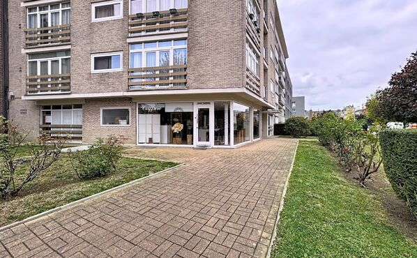 Individual shop for sale in Evere