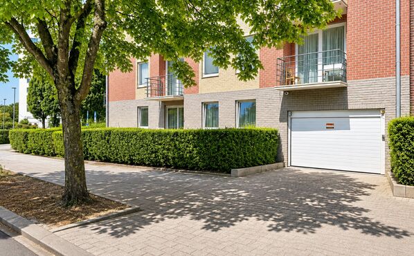 Inside parking for sale in Evere